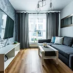 Pure - Gwiazdzista Daire Wroclaw