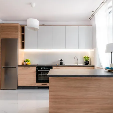 Daire Pure - Gwiazdzista Wroclaw