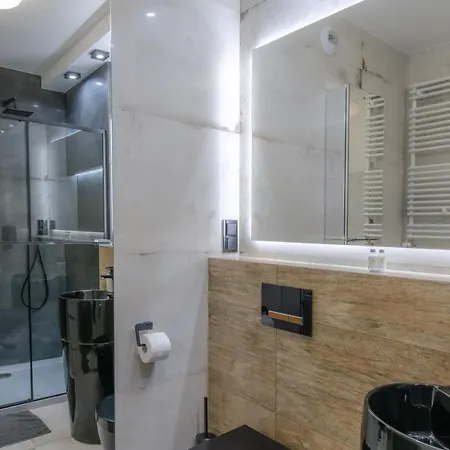 Daire Pure - Gwiazdzista