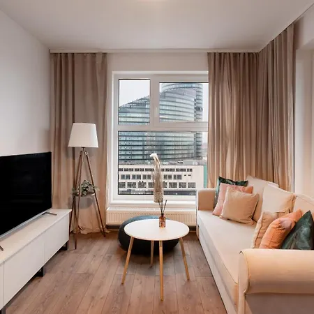 Pure - Gwiazdzista Βρότσλαβ