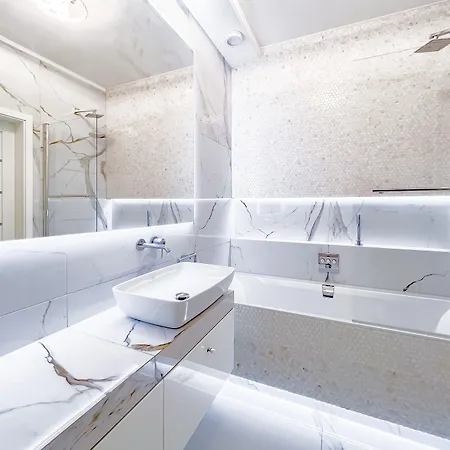 Pure - Gwiazdzista * Βρότσλαβ