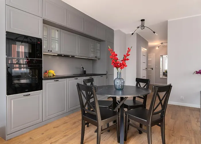 Pure - Gwiazdzista Wroclaw